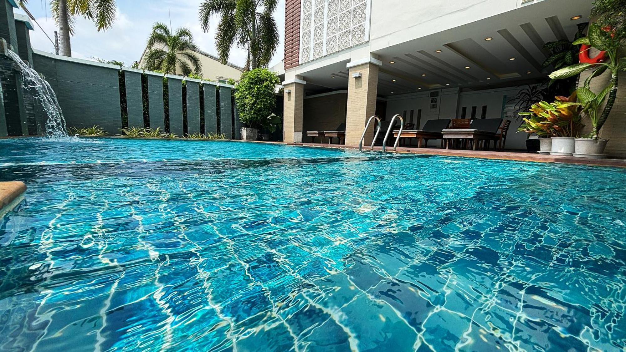 Ratana Hotel Rassada, Phuket Town- Sha Extra Plus Exterior foto
