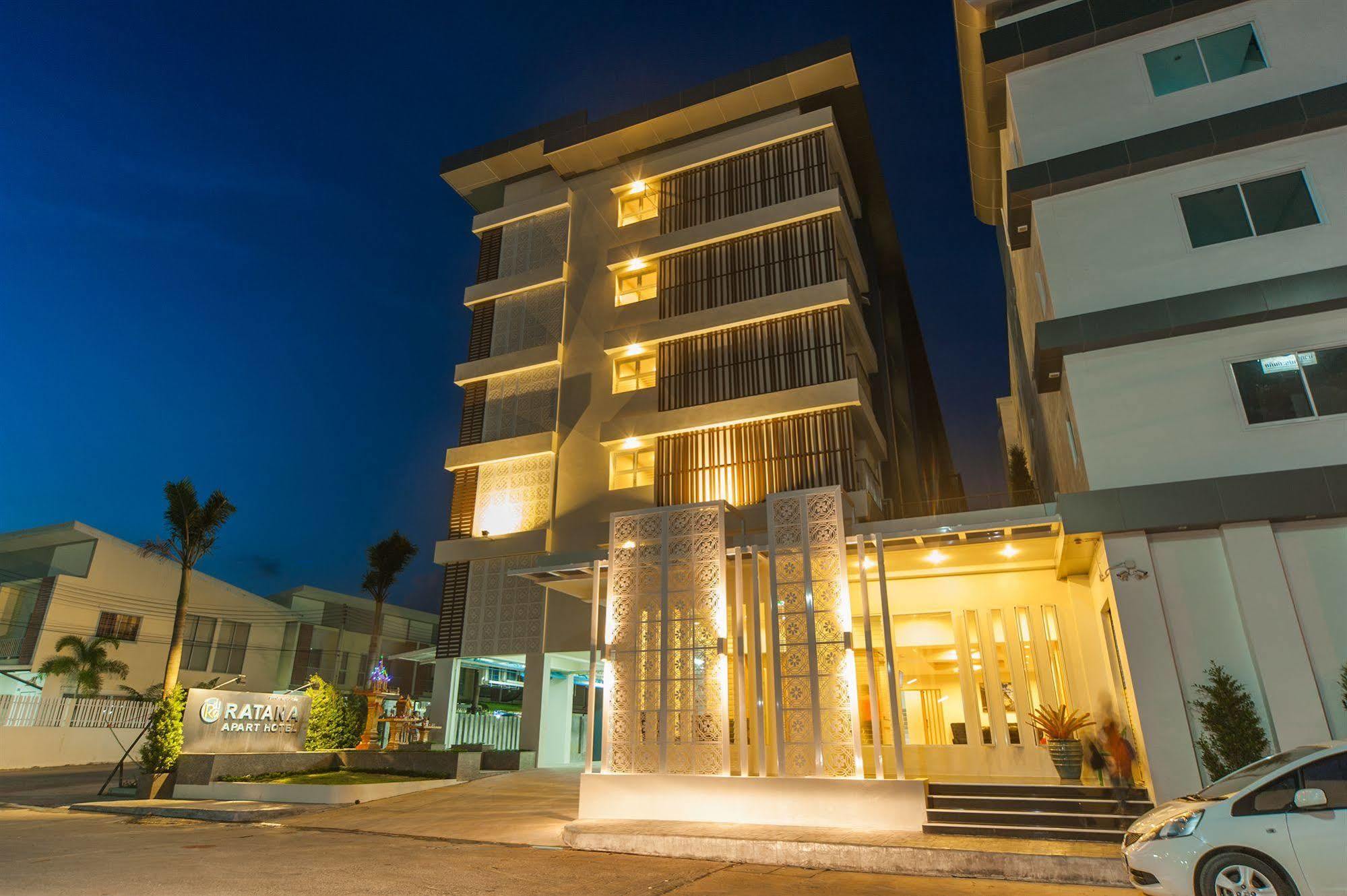 Ratana Hotel Rassada, Phuket Town- Sha Extra Plus Exterior foto