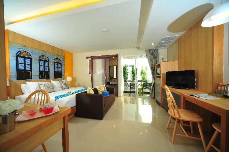 Ratana Hotel Rassada, Phuket Town- Sha Extra Plus Exterior foto